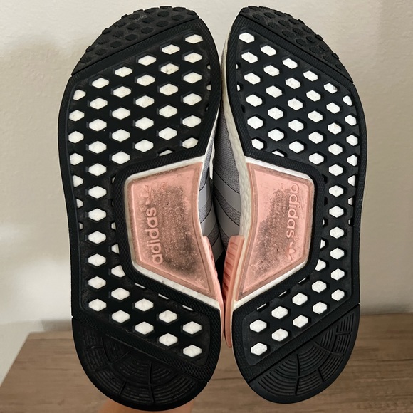 NMD R1 - Picture 3 of 4